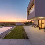 Willa Vista *
