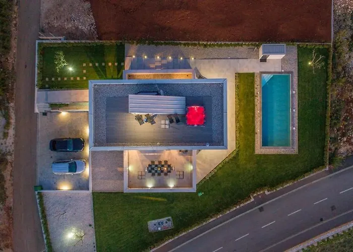 Villa Vista *