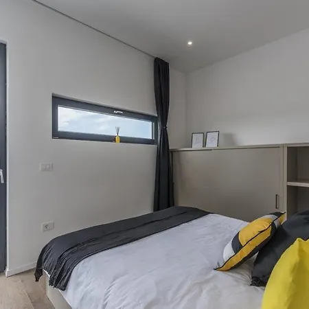 Villa Vista *